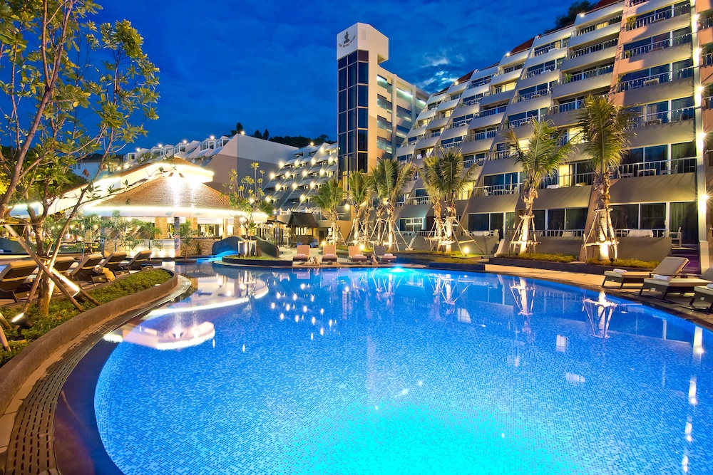 Royal Wing Suites & Spa Pattaya