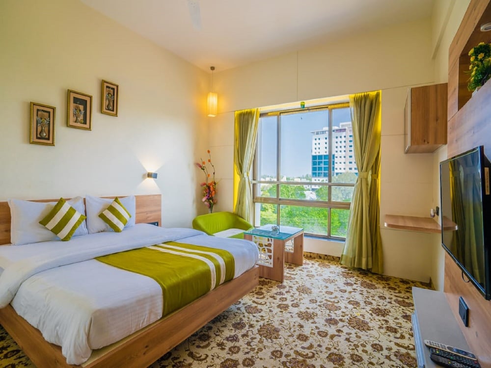 HOTEL V STAR