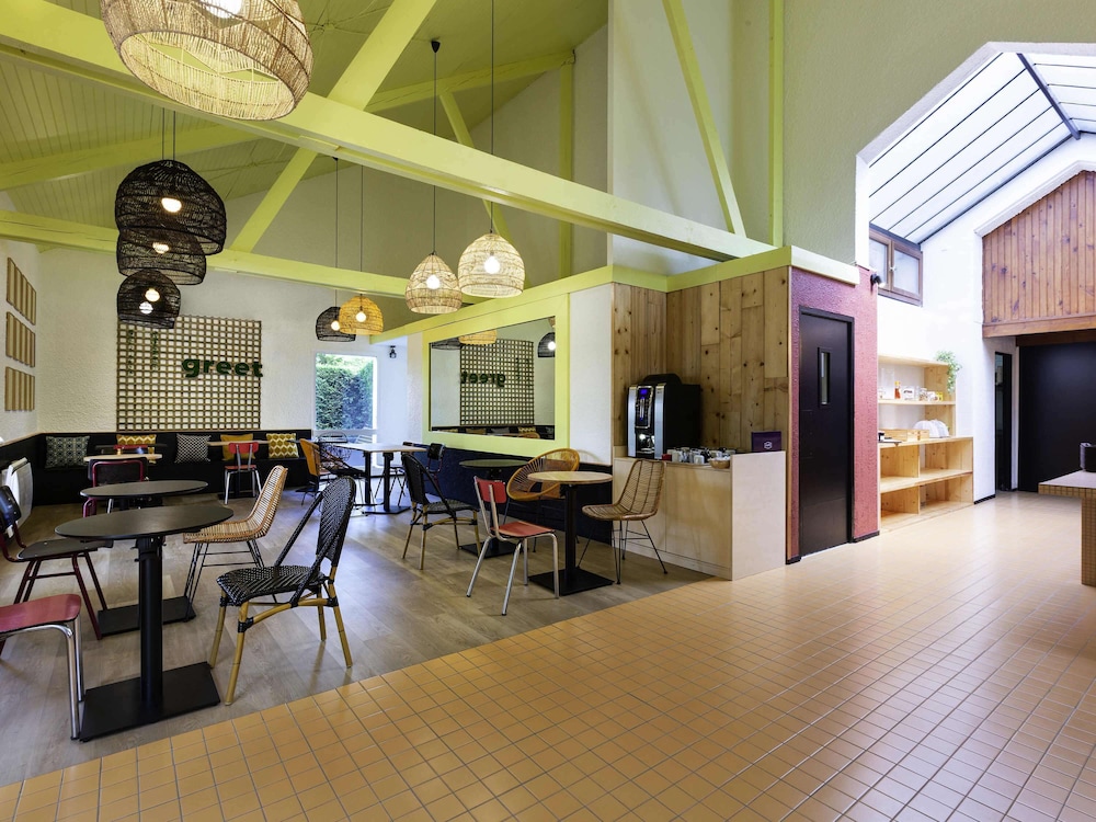 greet Hotel Villeneuve La Garenne