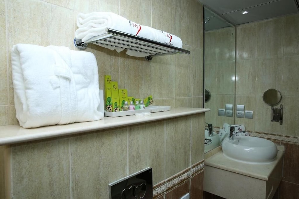 Mirage Hotel Al Aqah