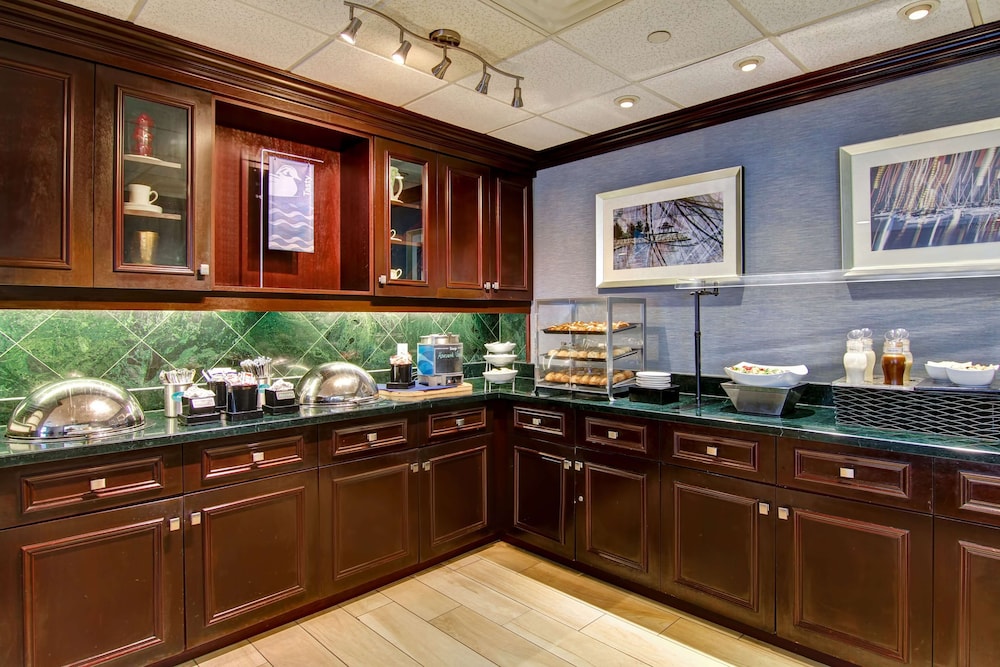 Homewood Suites by Hilton Toronto Mississauga