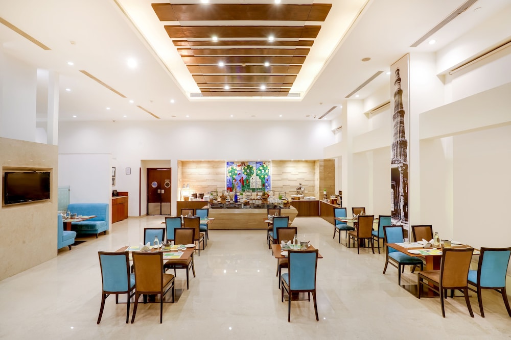 Lemon Tree Premier 1, Leisure Valley, Gurugram