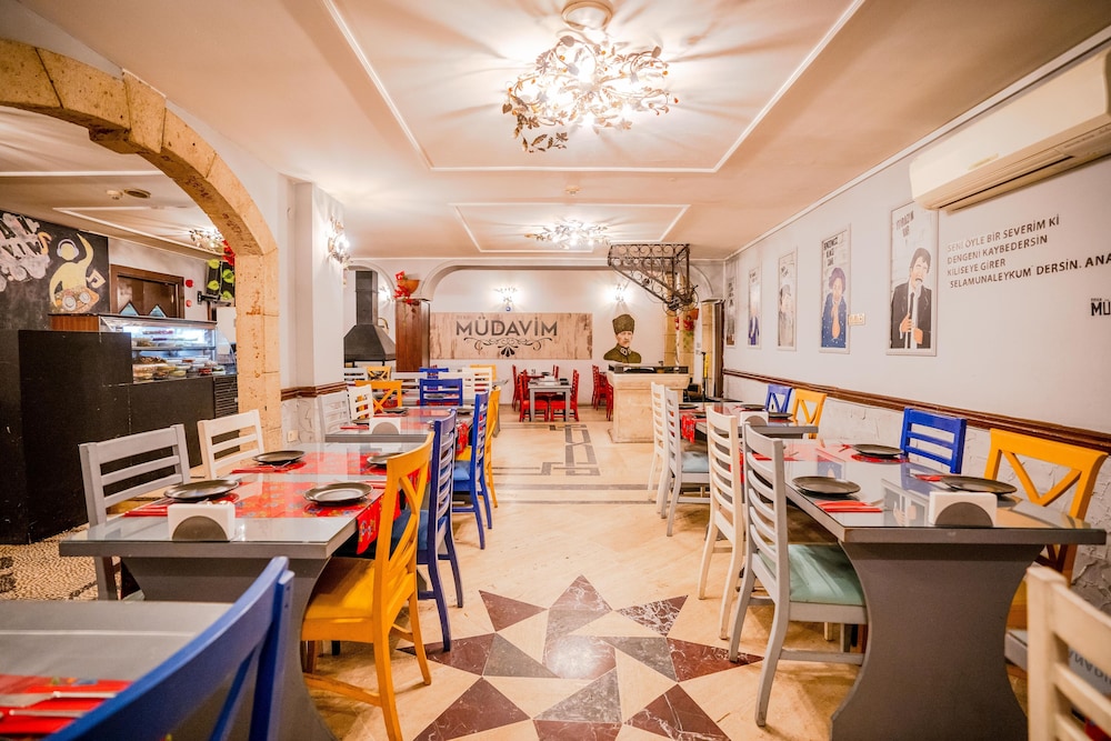 Mediterra Art Hotel