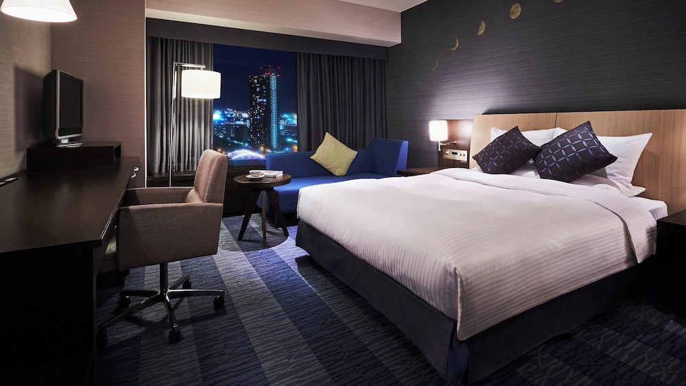 RIHGA Royal Hotel Osaka, Vignette Collection by IHG