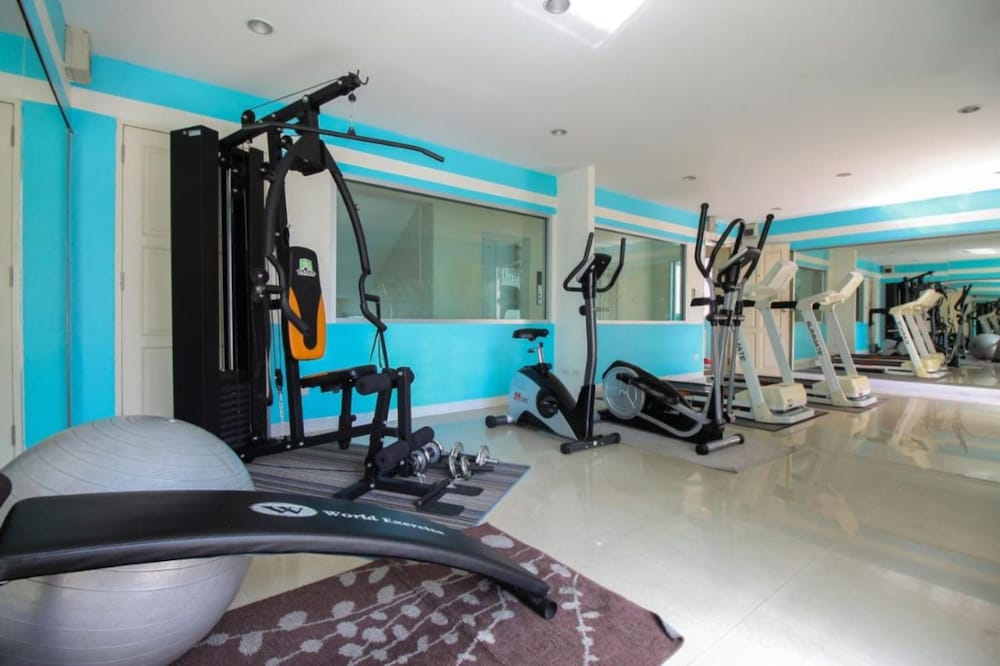 Mee sook Hotel and Residence