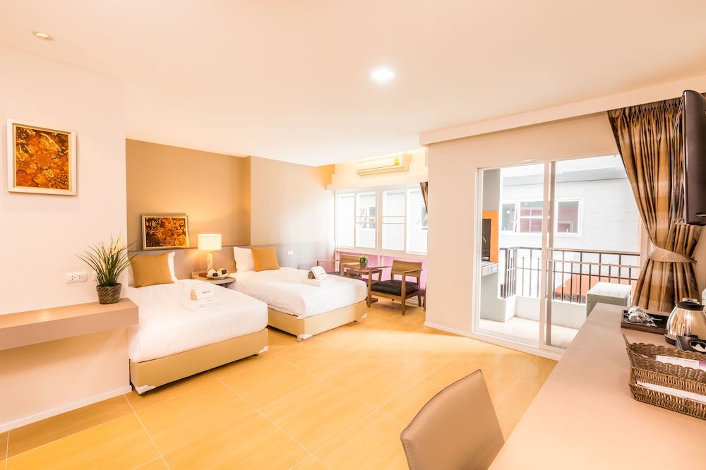 Baron Residence Bangkok