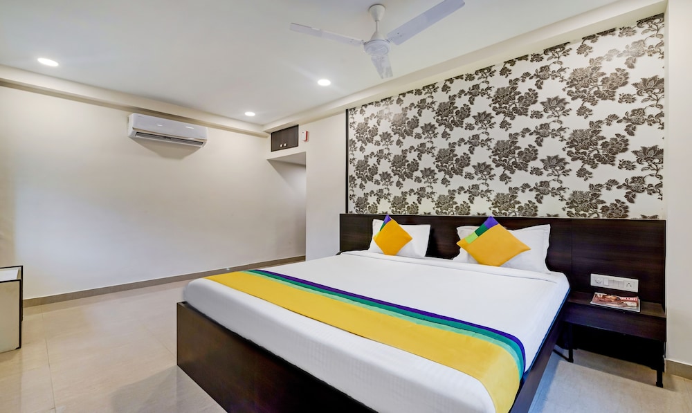 Itsy Hotels Neeranand Plaza, Bhawanipur