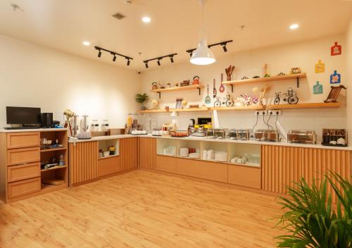 Bloom Boutique - Connaught Place New Delhi