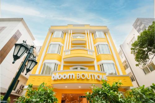 Bloom Boutique - Connaught Place New Delhi