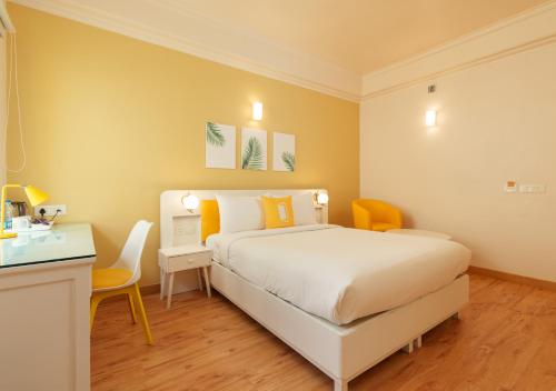 Bloom Boutique - Connaught Place New Delhi