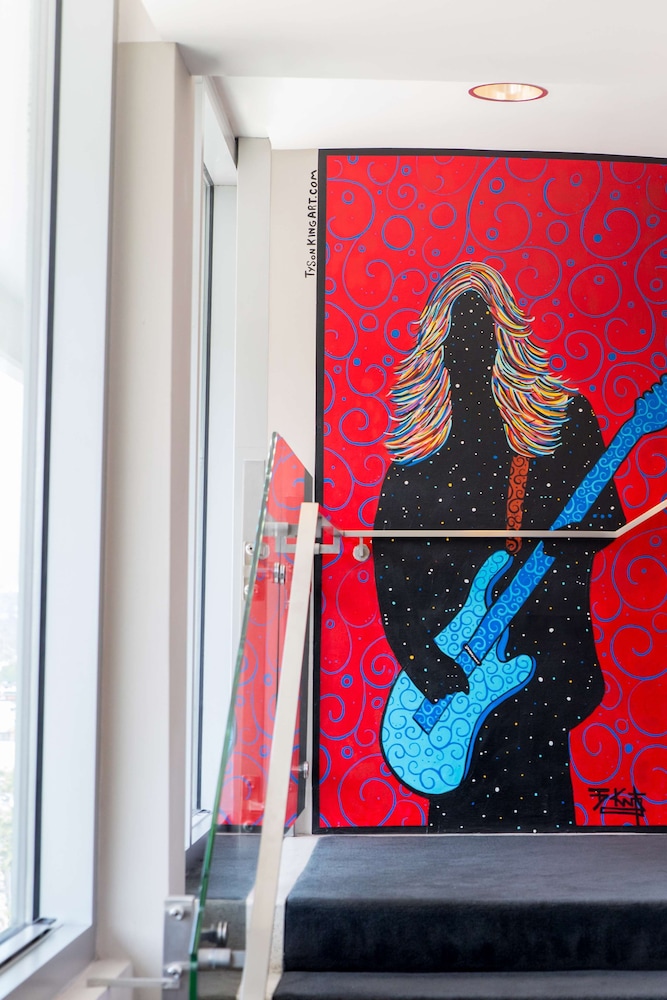 ANDAZ WEST HOLLYWOOD, BY HYATT