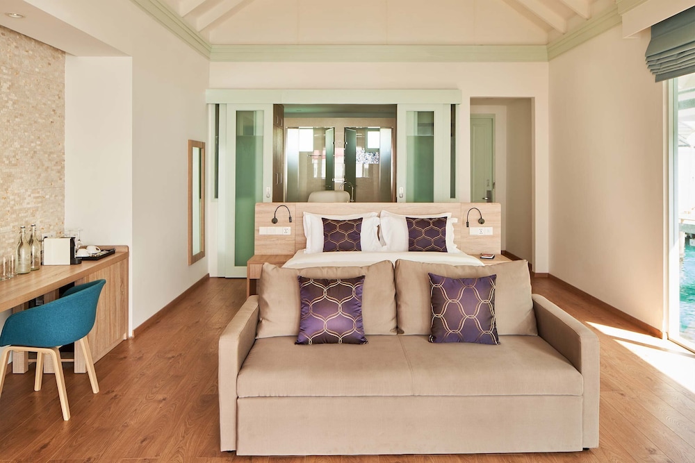 Siyam World Maldives - 24-Hour Premium All-inclusive with Free Transfer