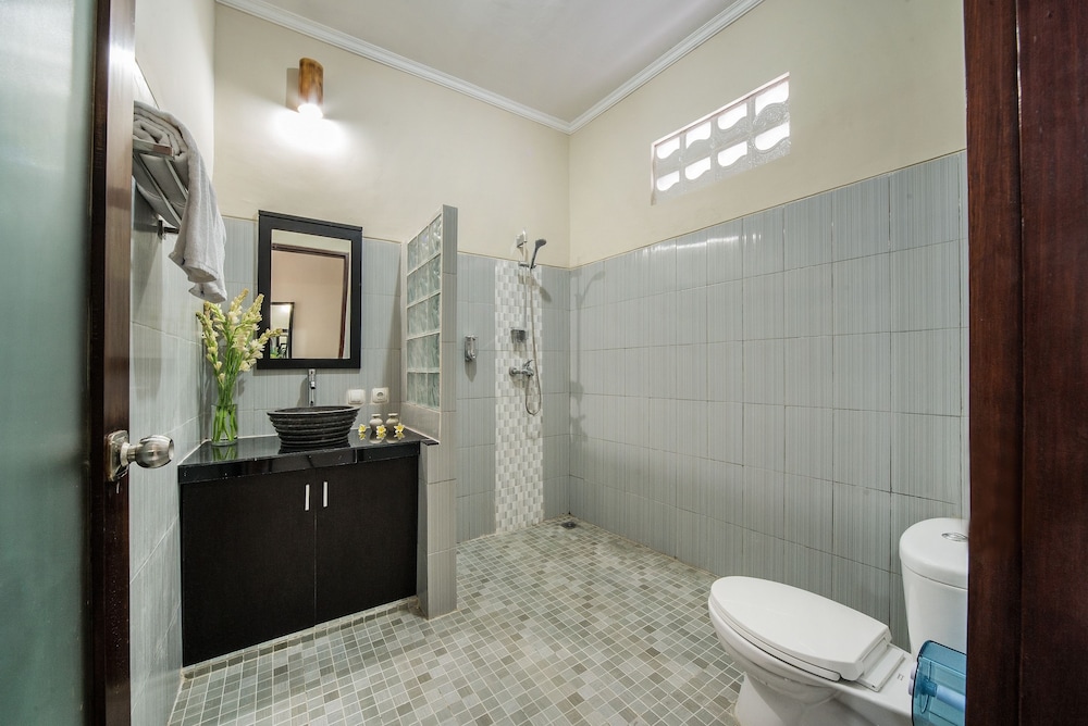 Puri Canggu Villas & Rooms