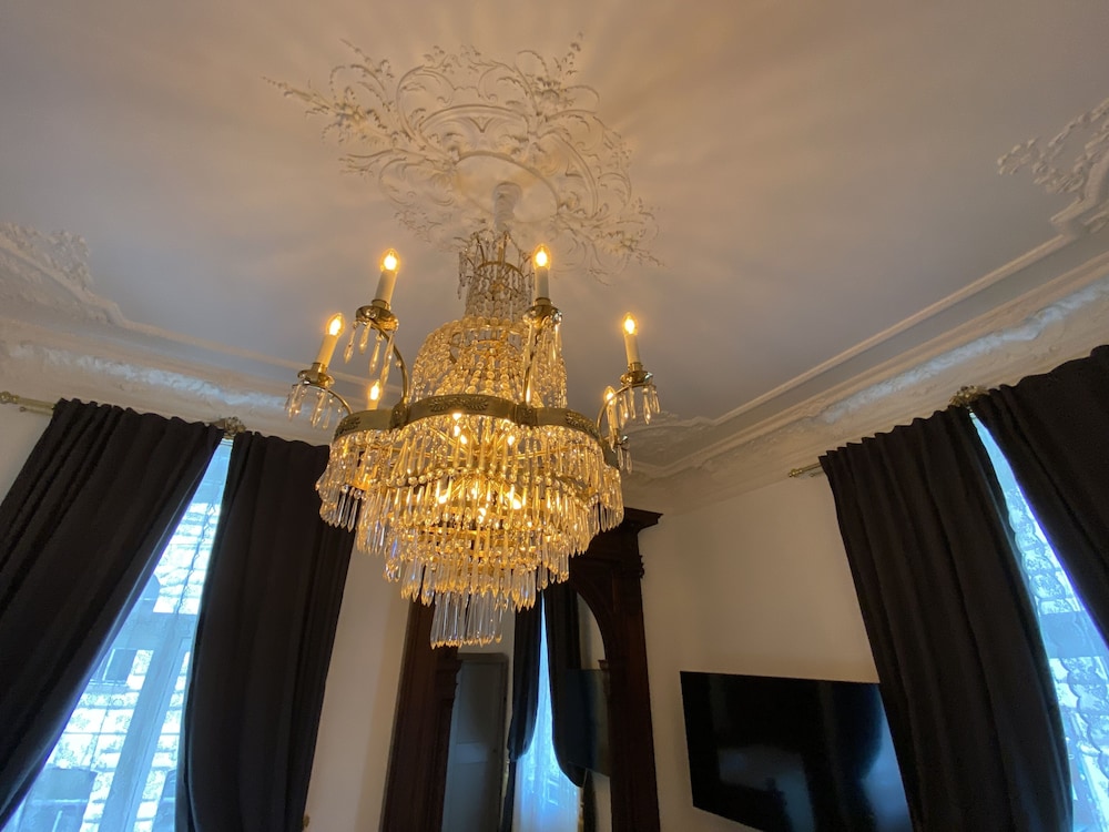 7th Heaven Vienna Center Apartments