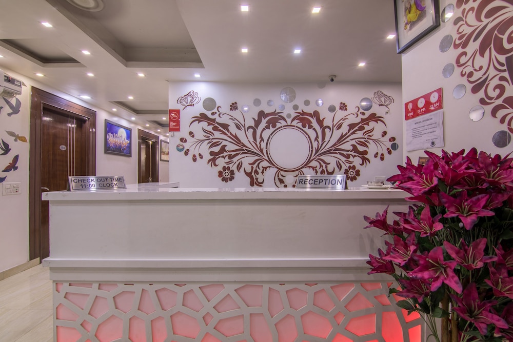 OYO 14385 Golden petal rooms