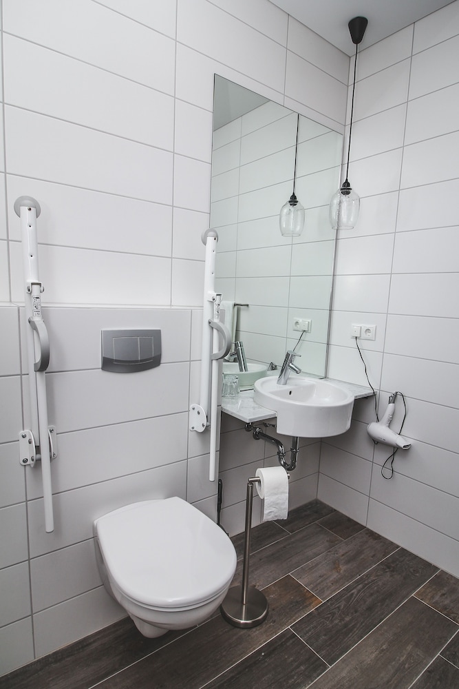 Bella Apartments & Rooms