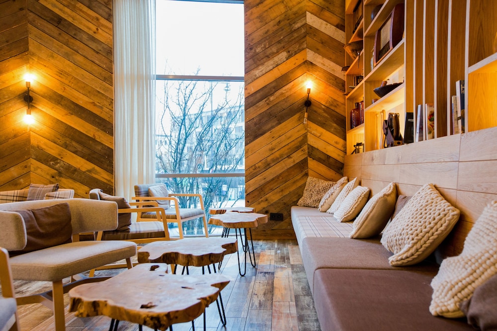 Urban Lodge Hotel