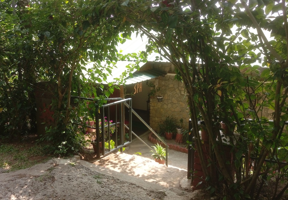 SpiceTree Munnar Boutique Resort