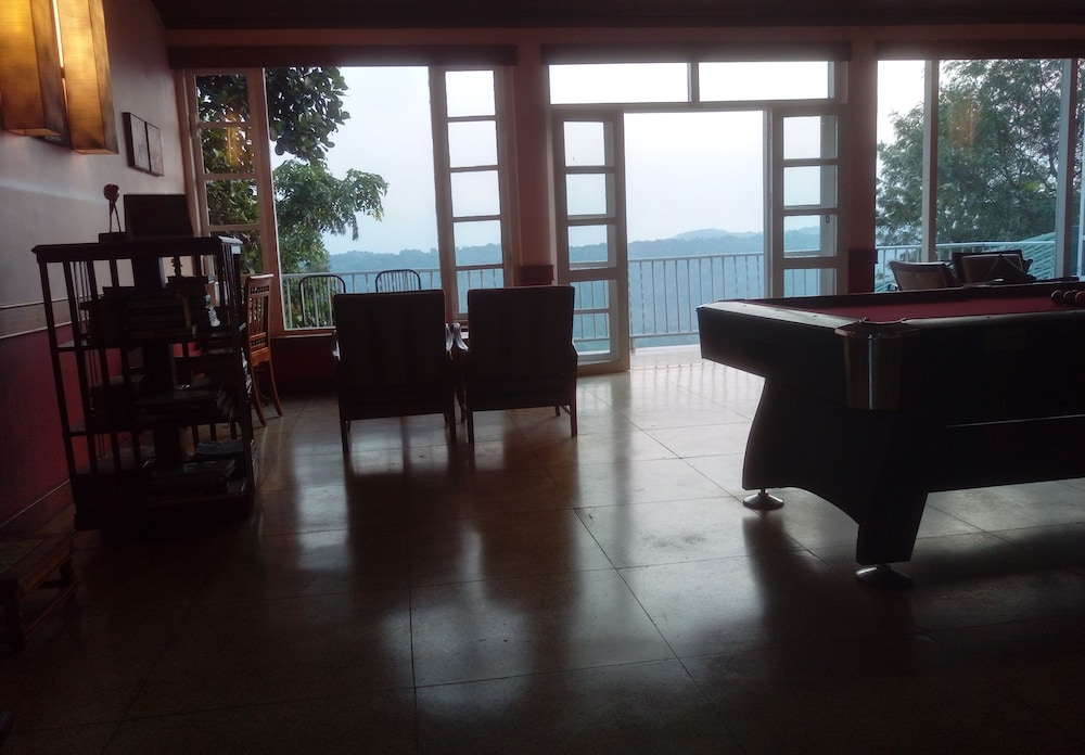SpiceTree Munnar Boutique Resort