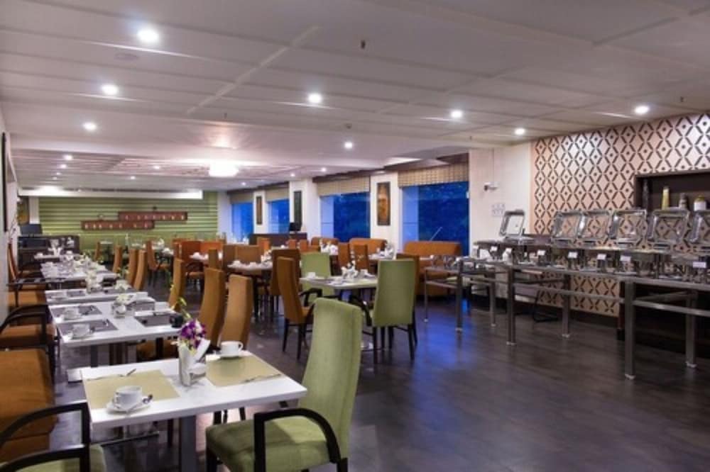 The Byke Select Suraj Plaza (Thane)
