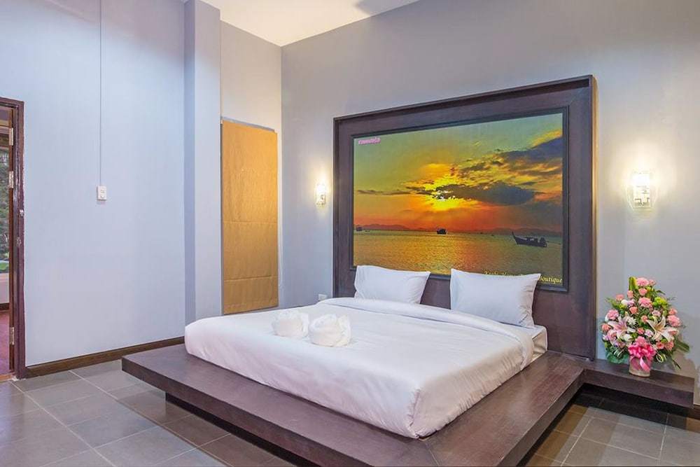 Krabi Home Town Boutique