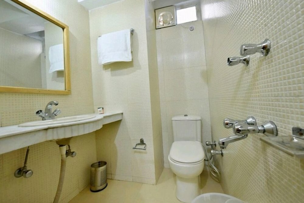 Hotel Chaman Palace
