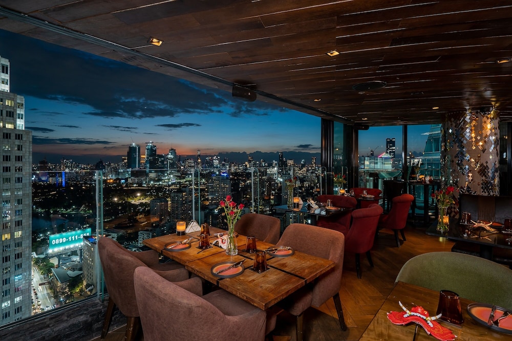 The Continent Boutique Hotel Bangkok Sukhumvit by Compass Hospitality