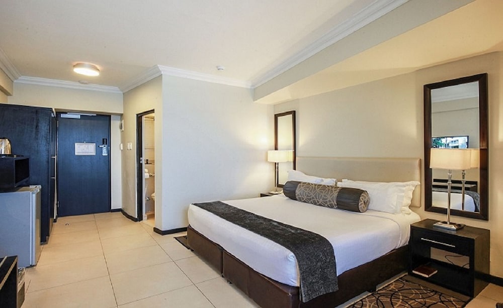 The Blue Waters Hotel