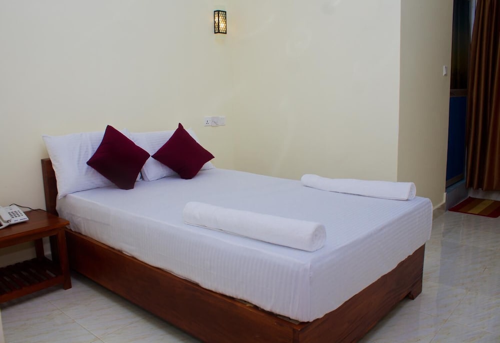 Hero Palace Hotel