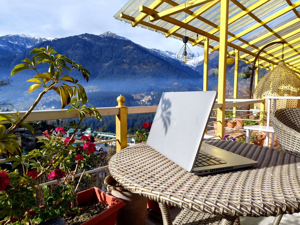 Elegance Retreat Manali Luxury Stay