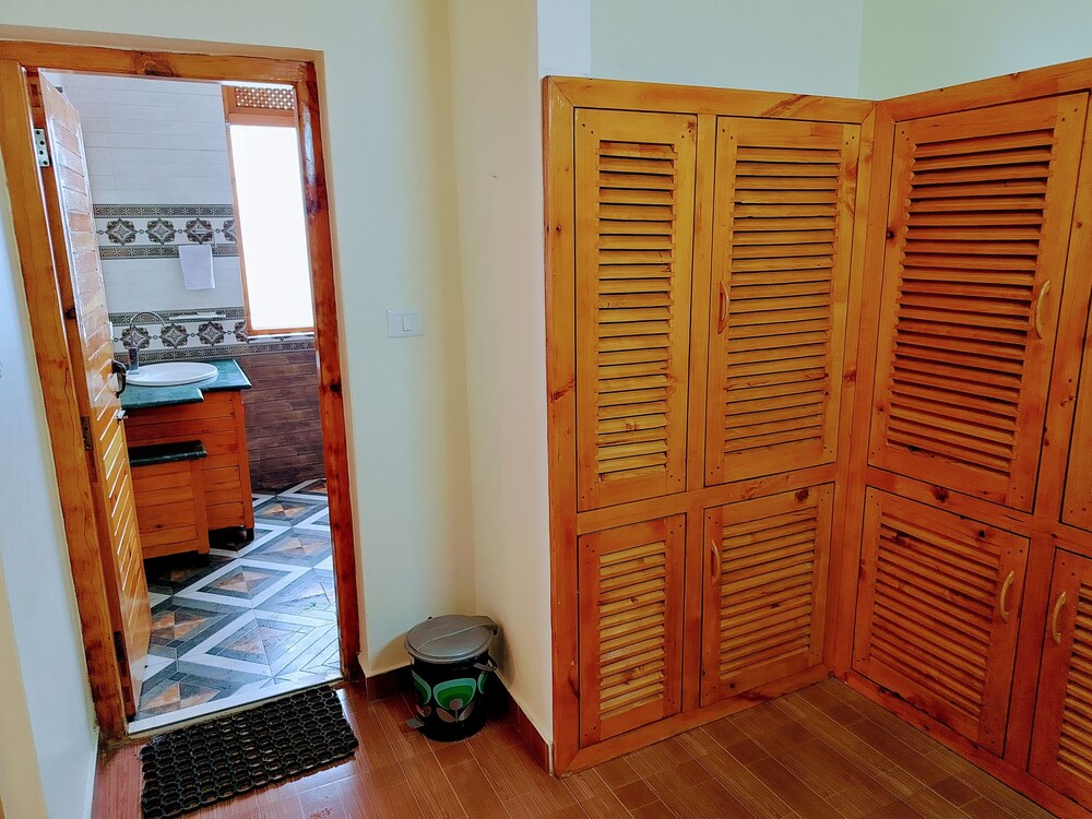 Elegance Retreat Manali Luxury Stay