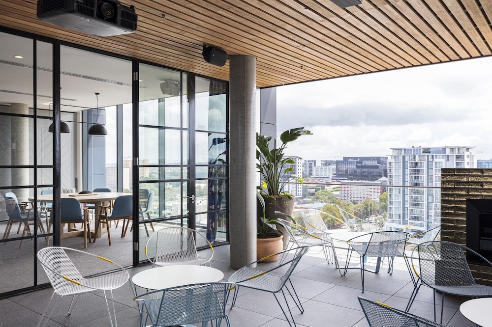 Citadines Connect Sydney Airport