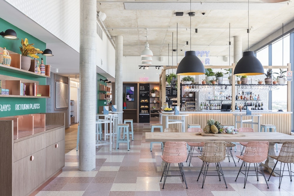 Citadines Connect Sydney Airport