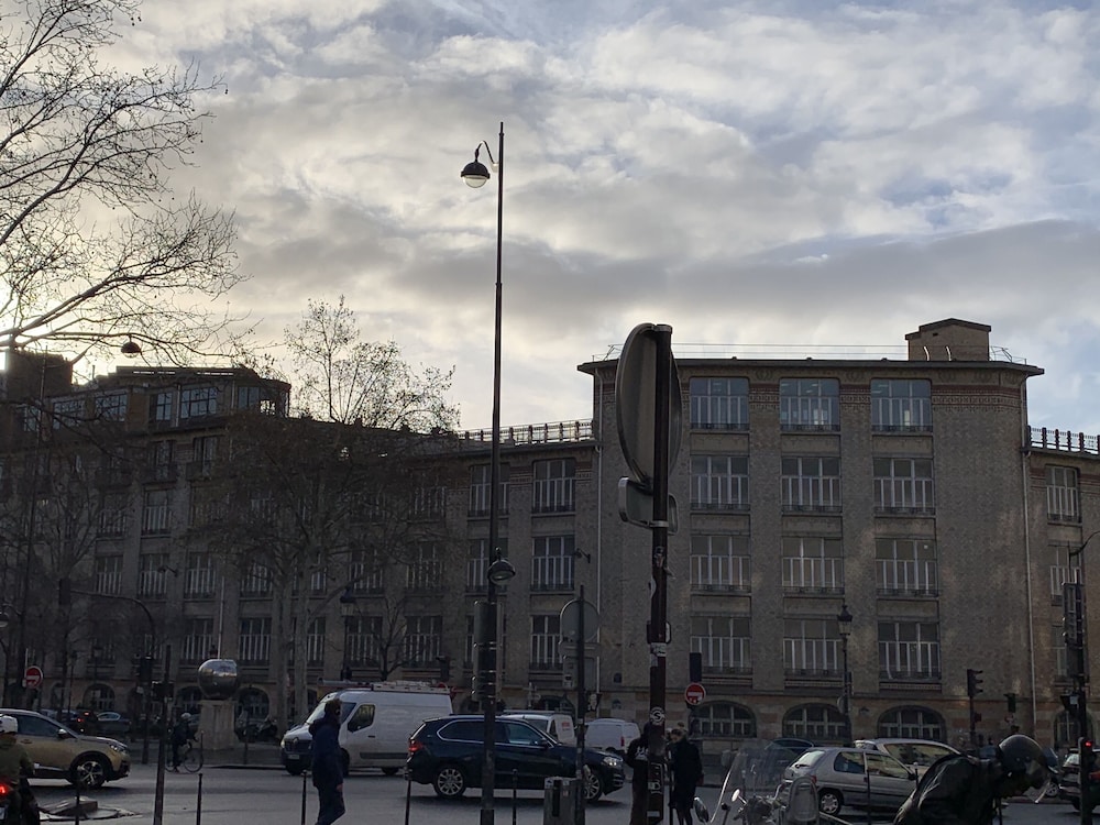 ibis styles Paris Montmartre Batignolles