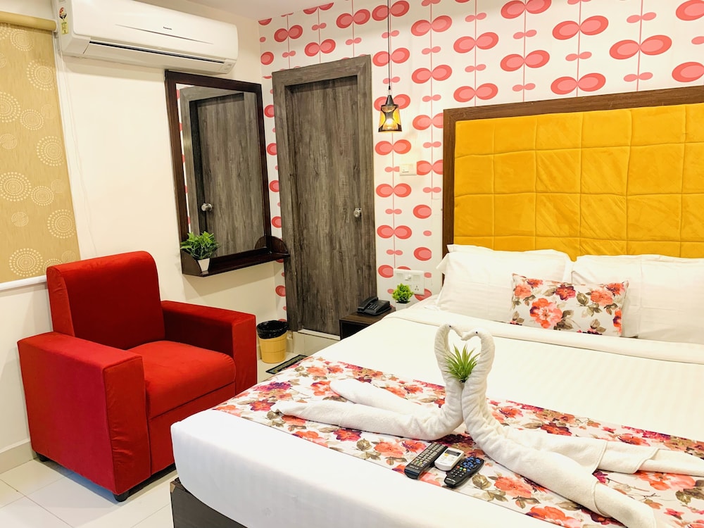 Hotel Oak By Signature Airport Zone