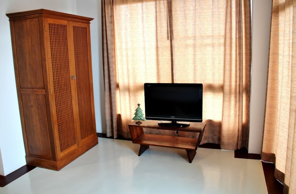 The Meet Green Apartment