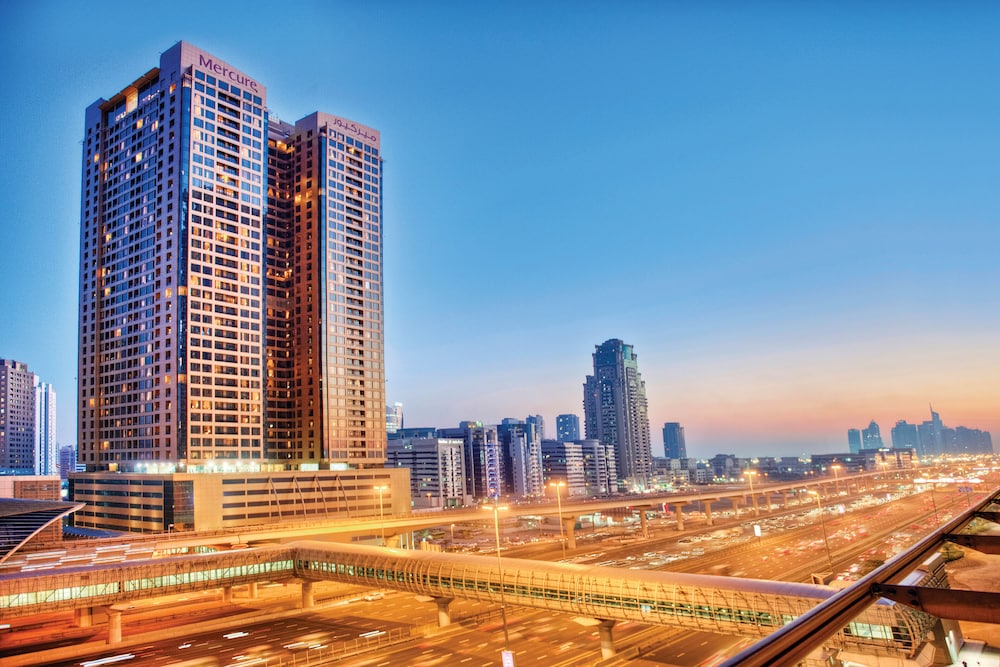 Mercure Dubai Barsha Heights Hotel Suites And Apartments