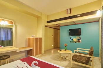 Hotel Saratha Rajans