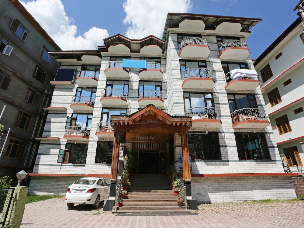 OYO 9684 Hotel Rudra Palace