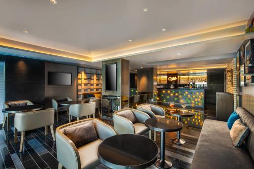 Royal Hometel Suites Dahisar Mumbai