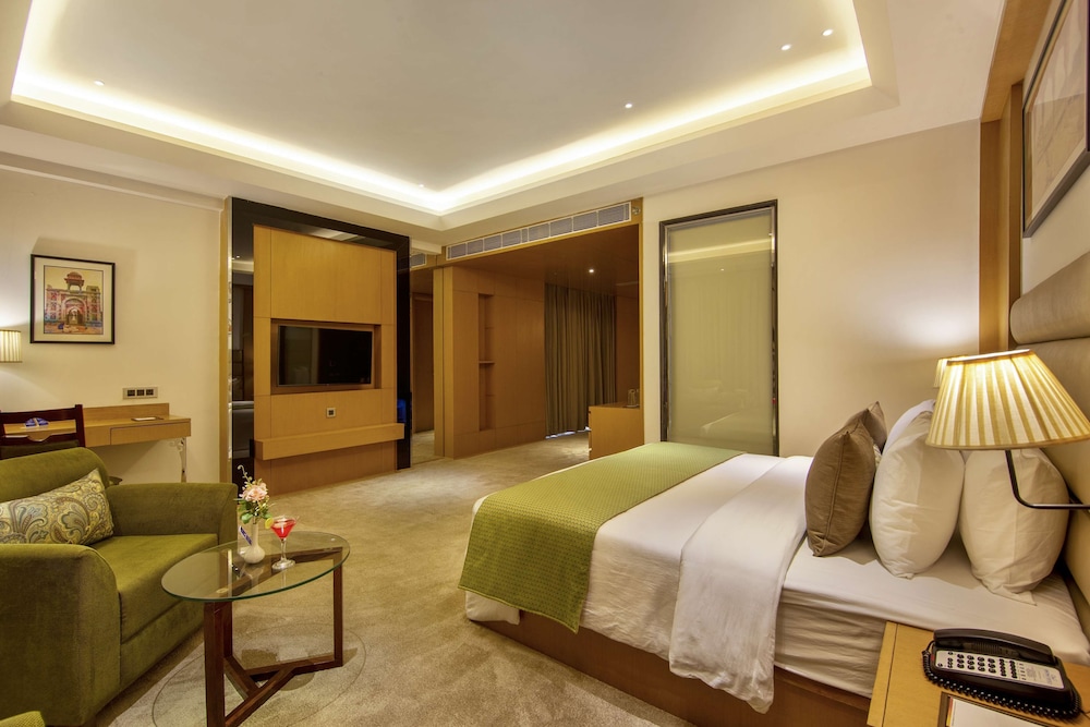 Sarovar Portico Sonipat