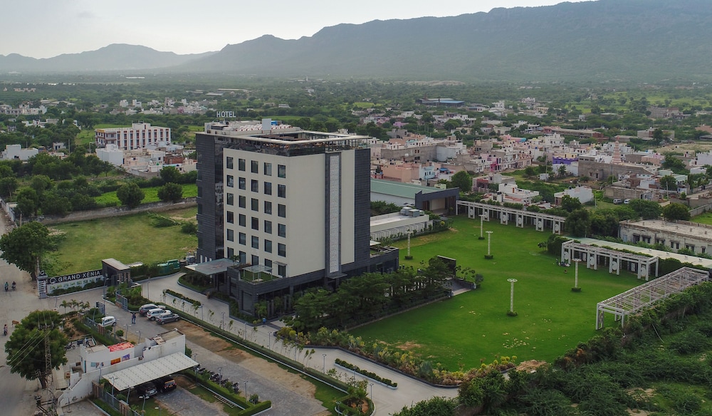 Hotel Grand Xenia