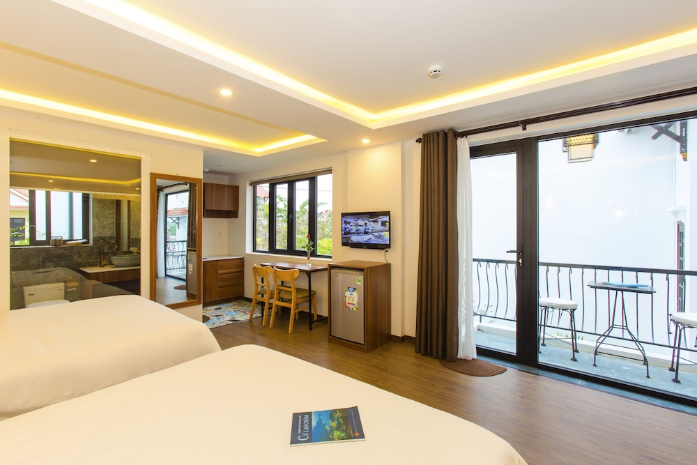 Riverside Impression Homestay Villa