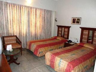 Abhishek Hotel