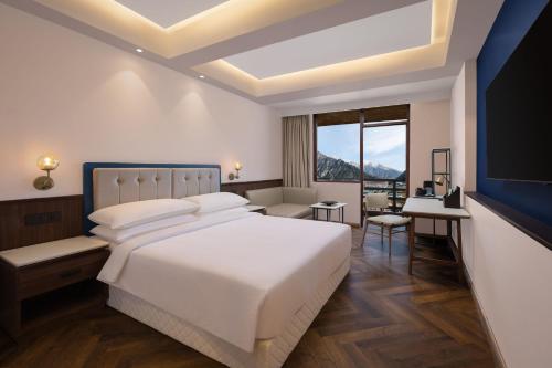 Four Points by Sheraton Sonmarg Resort