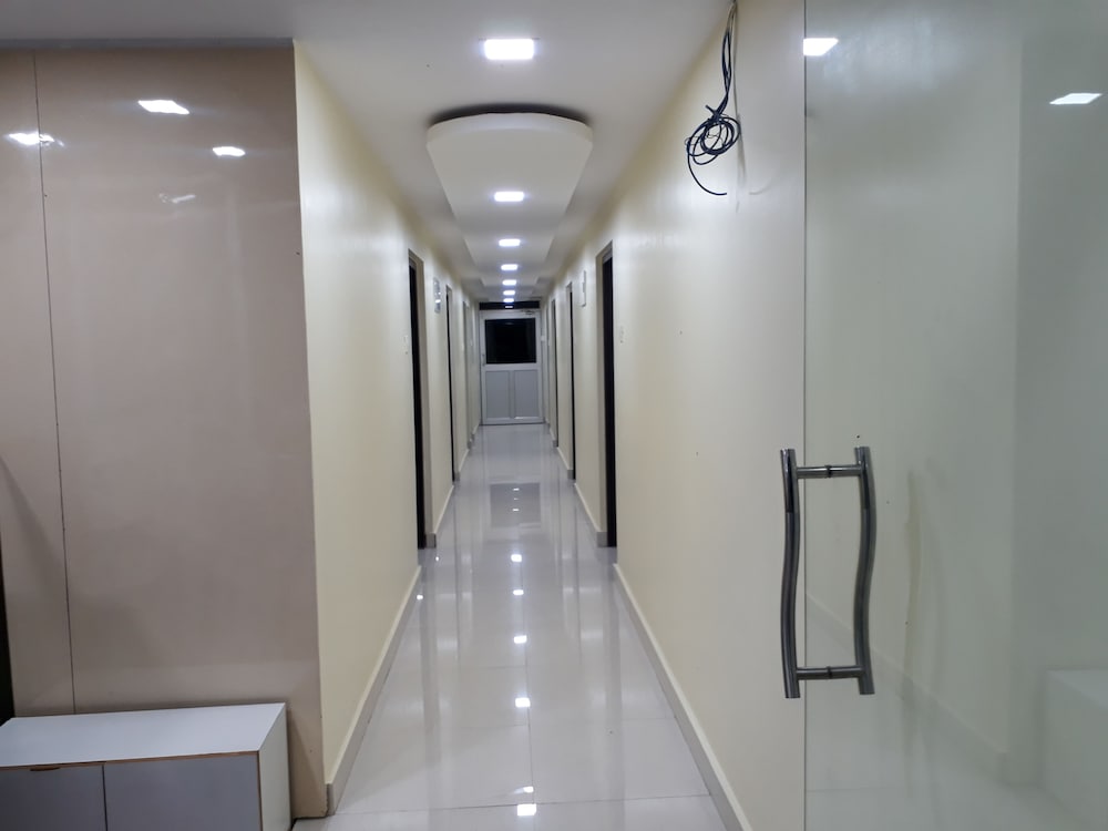 Hotel Coral Inn