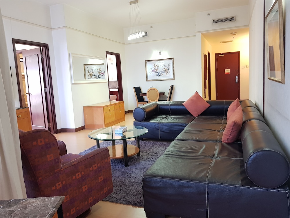 Bintang Service Suite At Times Square