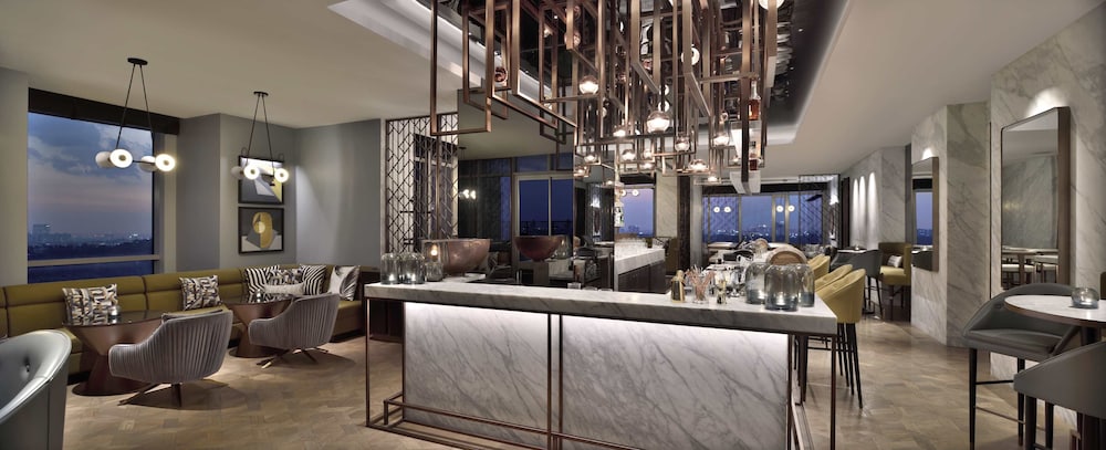 Four Seasons Hotel Bengaluru at Embassy One