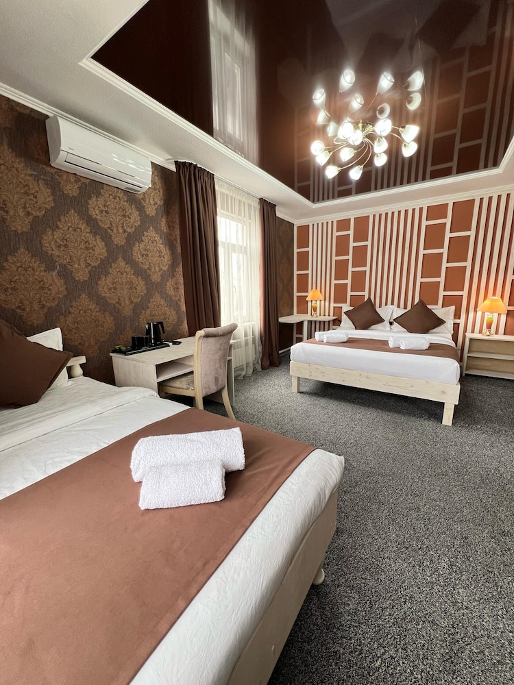 Hotel Kausar