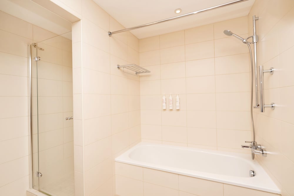 London Twickenham Stadium Hotel, a member of Radisson Individuals